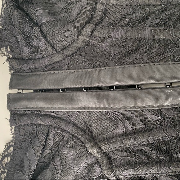 Corset top - Picture 4 of 4